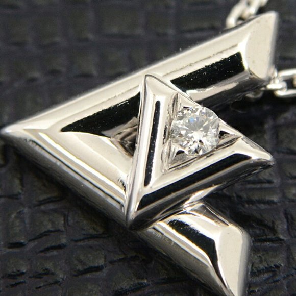 Louis Vuitton Necklace Women\'s Volt One PM White Gold Q93806 750WG